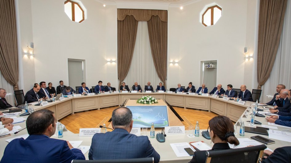 İşğaldan azad edilmiş ərazilərdə yaşıl enerji həlləri müzakirə olunub