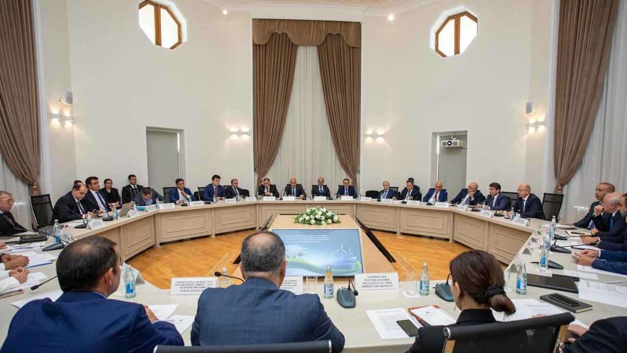 Azerbaijan discusses green energy solutions in nation's liberated territories