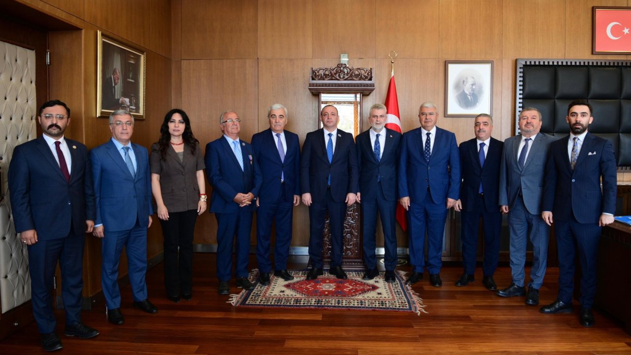 Dövlət Komitəsinin nümayəndə heyəti Hatay və Kahramanmaraşda rəsmi görüşlər keçirib