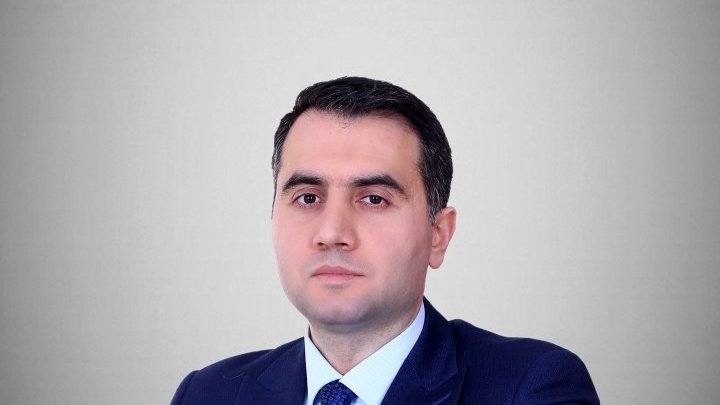 AYİB Orta Dəhliz çərçivəsində layihələri uzunmüddətli maliyyəşdirmə ilə dəstəkləməyə hazırdır (ÖZƏL)