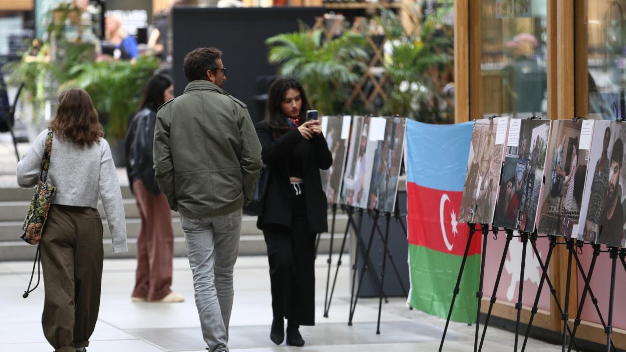 İlk dəfə Avropada QHT xətti ilə Azərbaycanın mina probleminə dair silsilə sərgilər keçirilir