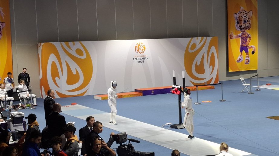 Azerbaijan`s male fencing team finishes 3rd at CIS Games