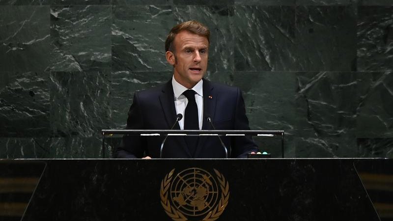 Macron: Barışa doğru ilerlemek için artık belirleyici bir fırsatımız var