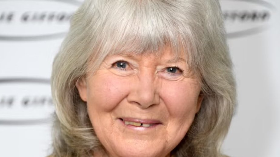 Britaniyalı məşhur yazıçı 88 yaşında vəfat edib