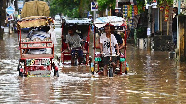 Hindistan'da sel: 23 ölü