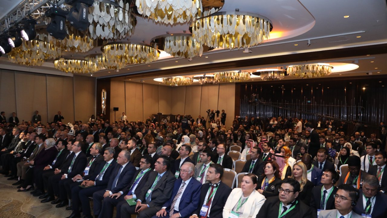 Halal Biznes Forumu çərçivəsində İƏT Kiçik və Orta Biznes Şəbəkəsi yaradılıb