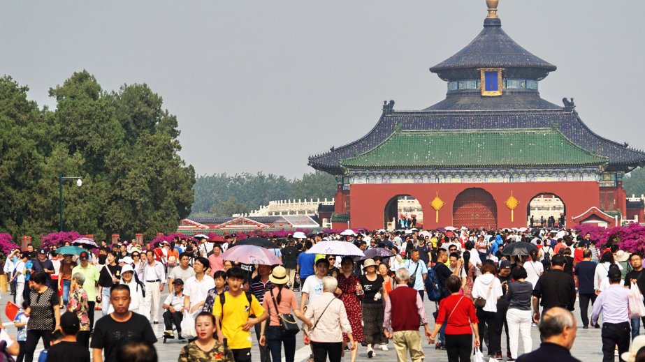 China sees 888 million domestic trips during eight-day holiday