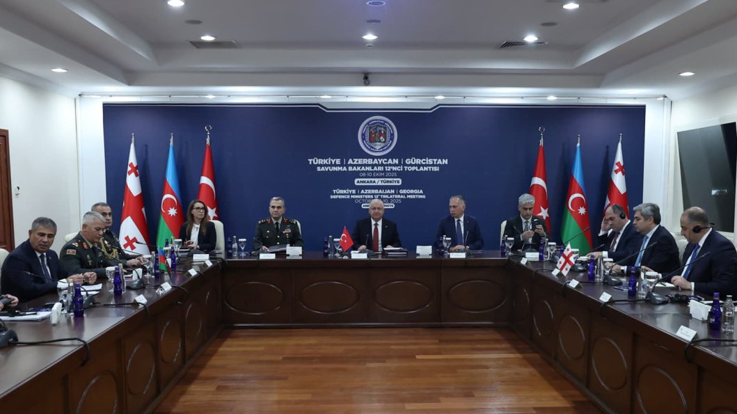 Defense Ministers of Azerbaijan, Georgia, Türkiye hold trilateral meeting