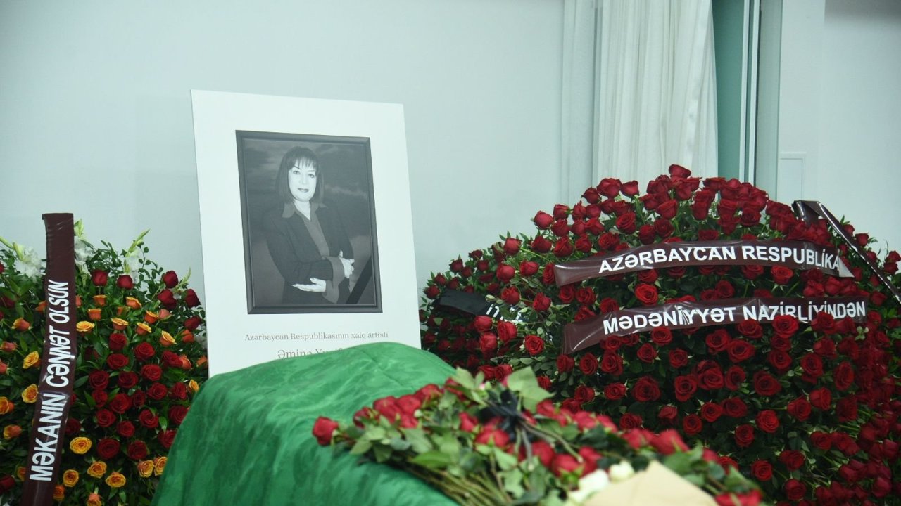 Əminə Yusifqızı ilə vida mərasimi keçirilir