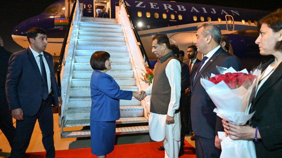 Speaker of Azerbaijan’s Parliament pays working visit to Pakistan