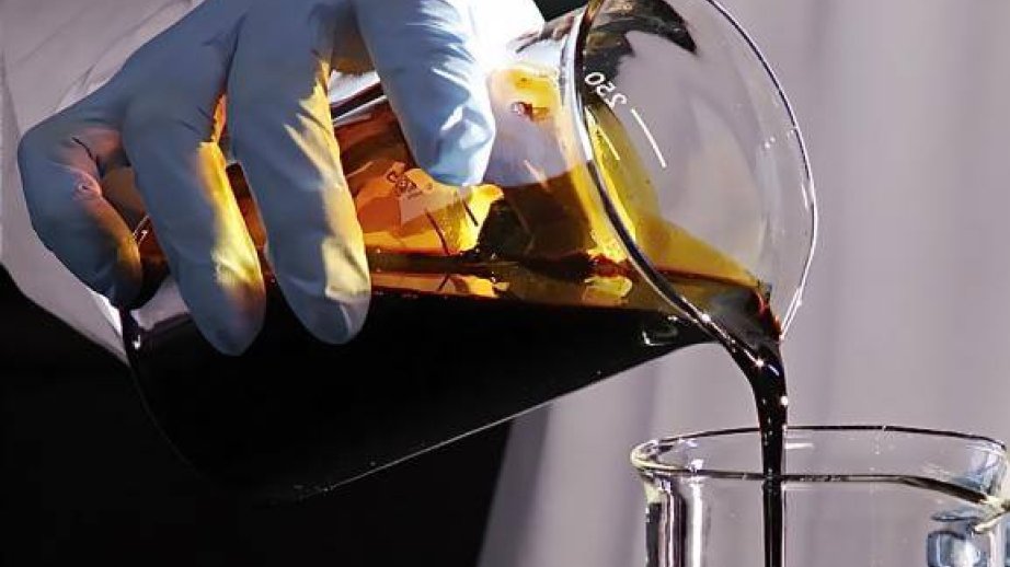 Naftalan neftinin sanatoriya-kurort müəssisələrinə paylanılması qaydaları təsdiq edilib