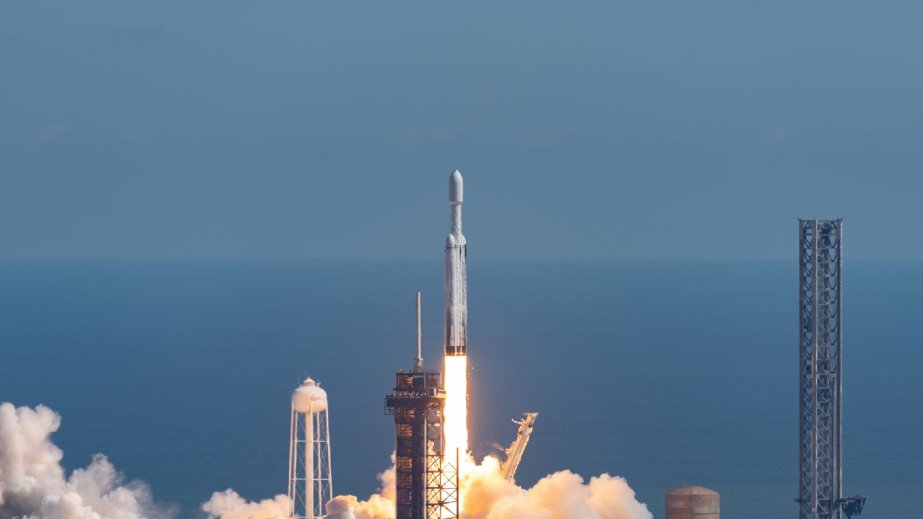 SpaceX completes 11th Starship test before debuting upgraded prototype