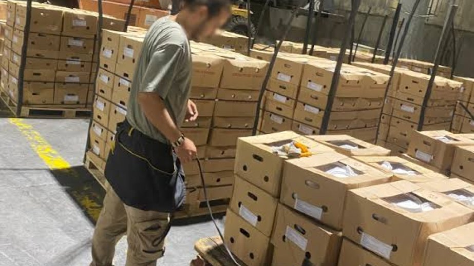 İstanbul limanındakı gəmidə 1 ton 700 kiloqram kokain aşkarlanıb