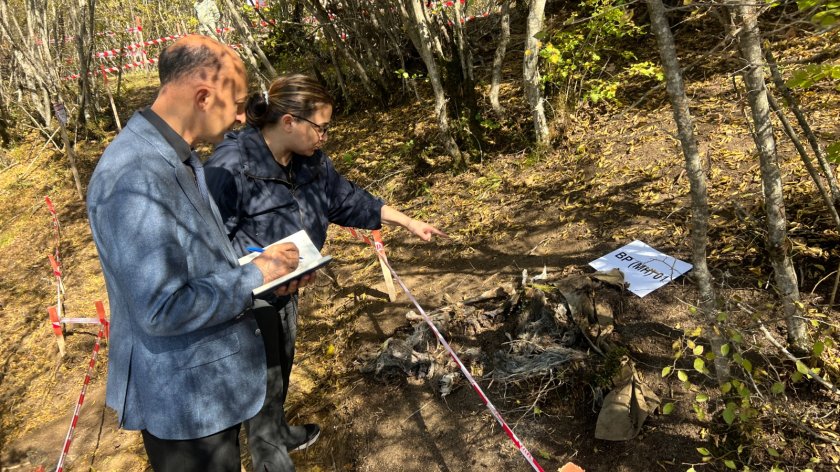 Ombudsmanın nümayəndələri Ağdərədə aşkarlanmış kütləvi məzarlığı yerində araşdırıblar