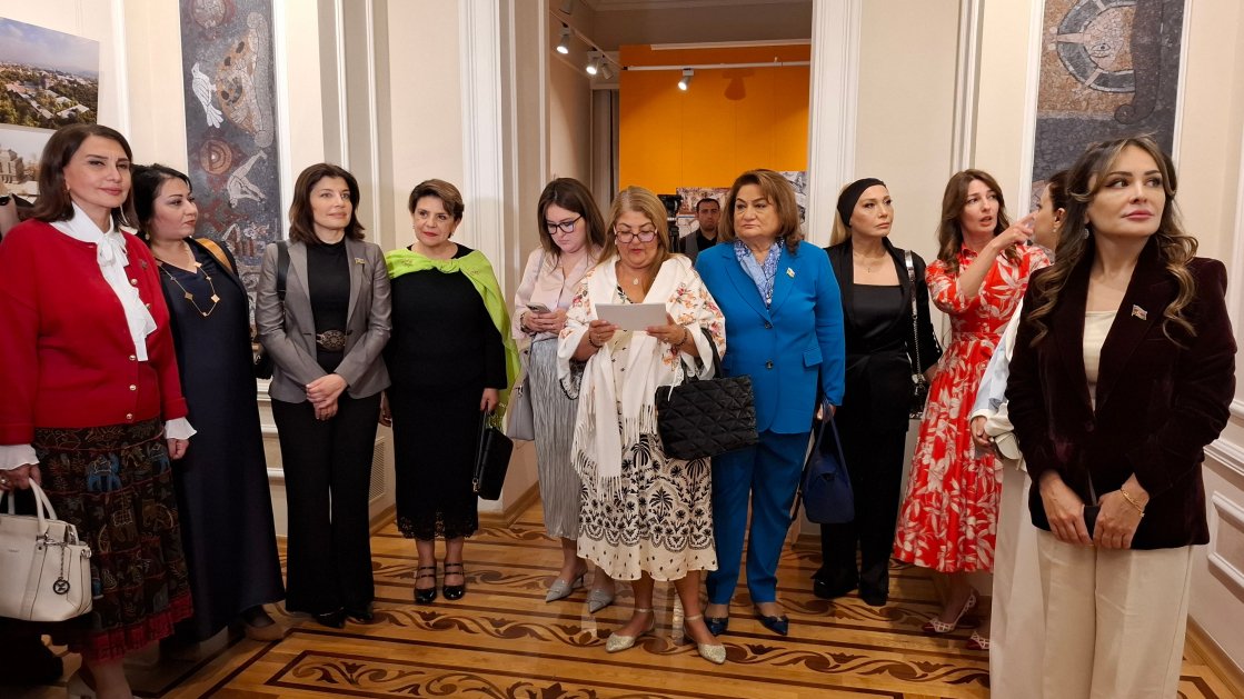 Bakıda “Diego Rivera: Daha yaxşı gələcəyin vədi” adlı sərgi açılıb