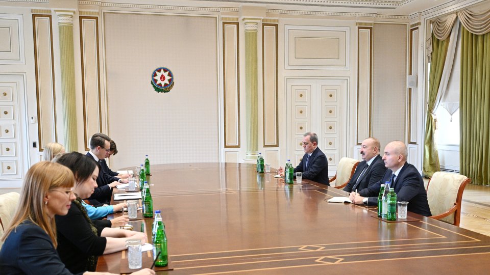 Prezident İlham Əliyev ATƏT-in fəaliyyətdə olan sədrinin başçılıq etdiyi nümayəndə heyətini qəbul edib