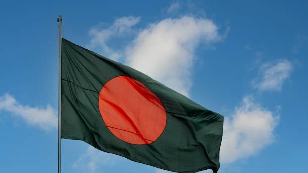 Bangladeş'te yangın: 16 ölü