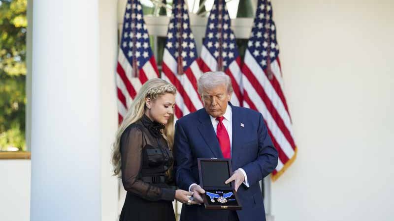 Trump'tan öldürülen aktivist Charlie Kirk'e Özgürlük Madalyası