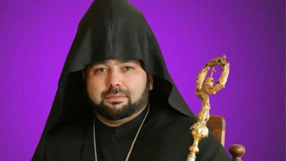 Ermənistanda Araqatsotn yepiskopu 2 ay müddətinə həbs edilb