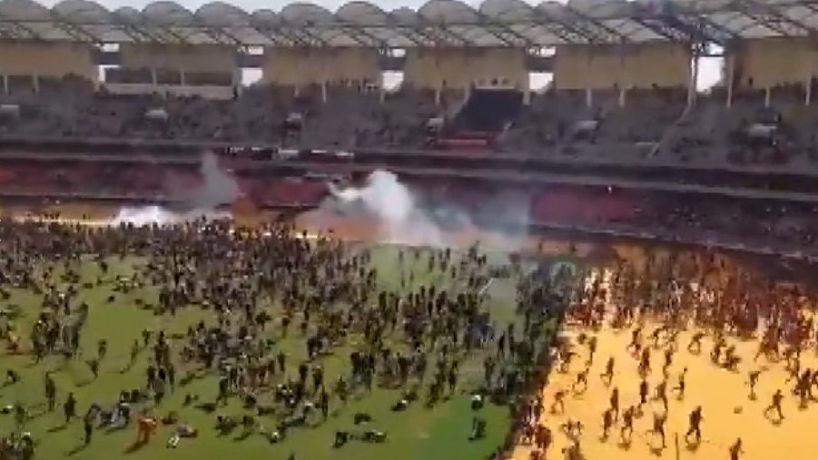 Kenya’da eski Başbakan Raila Odinga'nın cenaze töreninde ateş açıldı