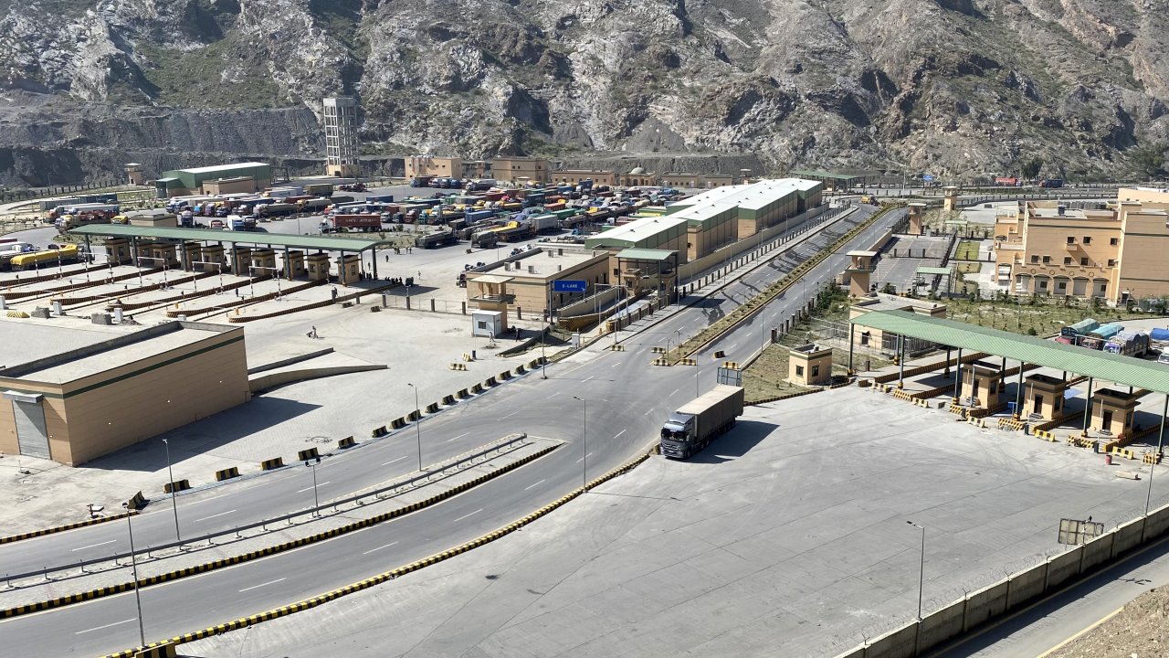 Pakistan-Afganistan çatışmasında geçici ateşkes