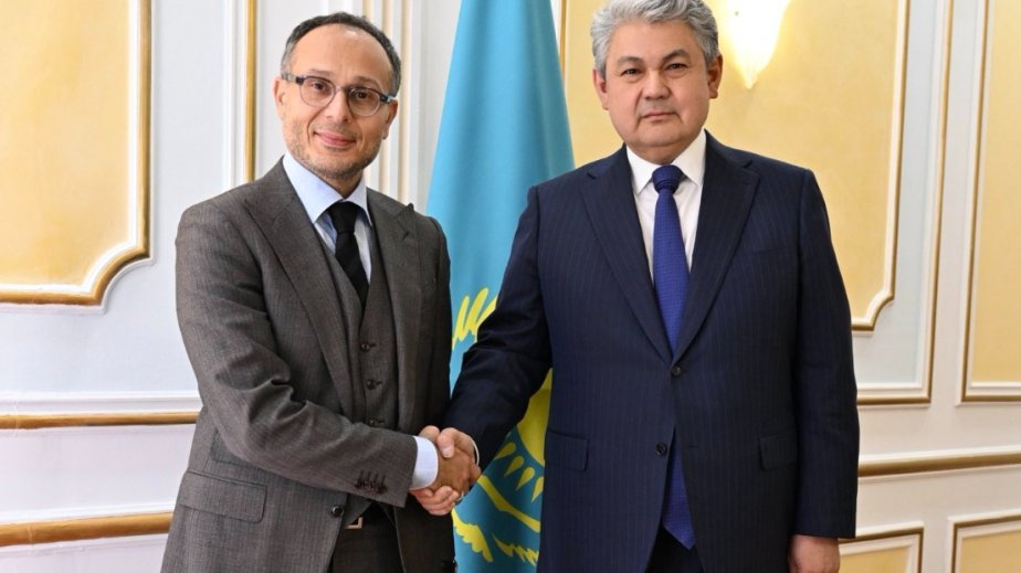 TURKPA Secretary General meets with Kazakh Foreign Minister
