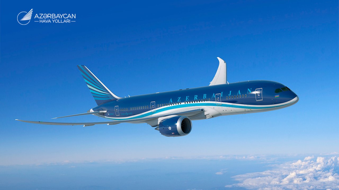 Bakıya uçan AZAL təyyarəsi Sankt-Peterburq aeroportuna geri dönüb