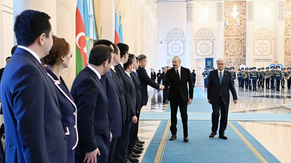 Official welcome ceremony was held for President of Azerbaijan Ilham Aliyev in Astana