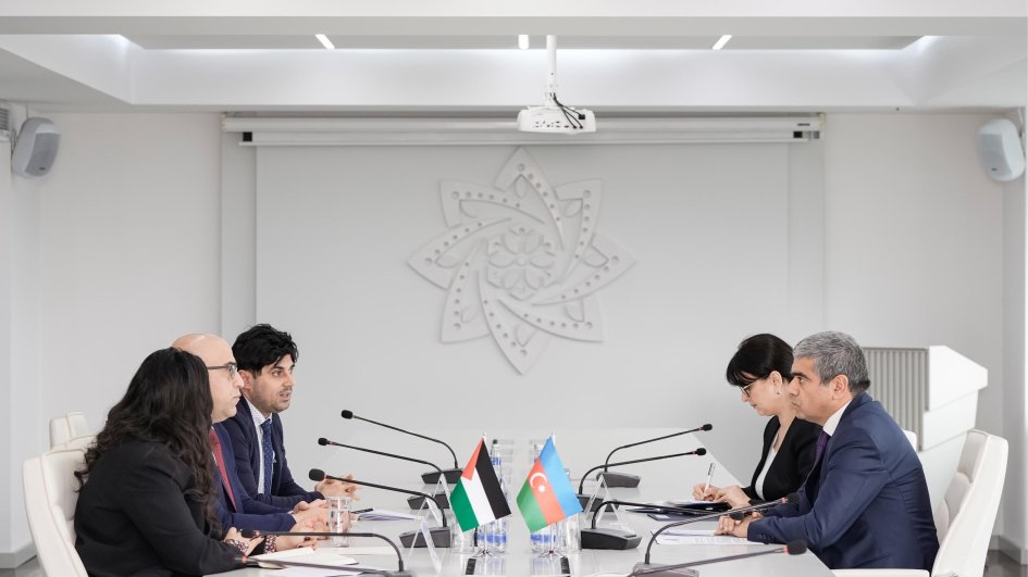 Azerbaijan, Palestine explore cooperation in social services