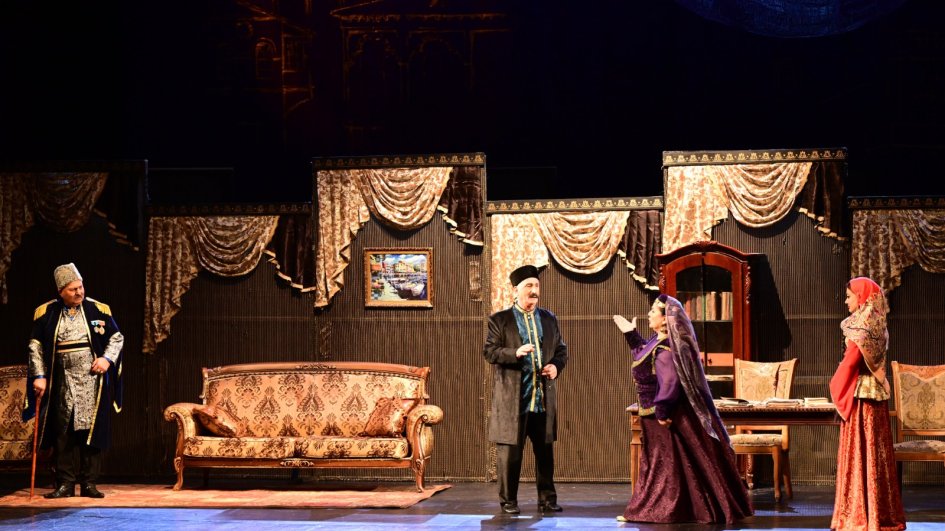 Görkəmli dövlət xadimi Həsən Həsənovun 85 illik yubileyi qeyd olunub