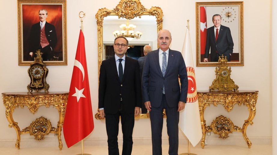 Speaker of Turkish Grand National Assembly meets with TURKPA Secretary General