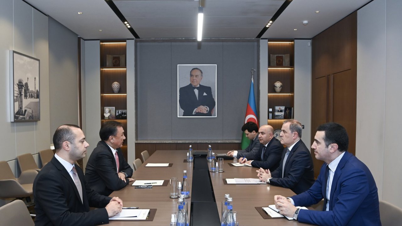 Azerbaijani foreign minister receives OTS secretary general