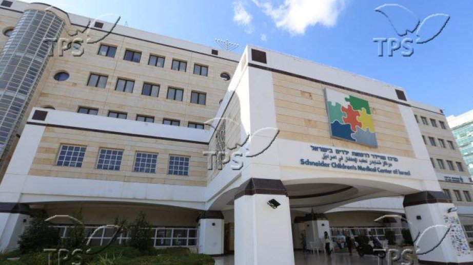 Israel launches AI-powered medical assistant for children’s hospital doctors
