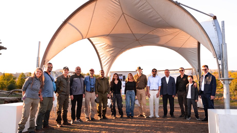 Heydər Əliyev Fondunun vitse-prezidenti Leyla Əliyeva və Bakı Media Mərkəzinin rəhbəri Arzu Əliyeva Qax rayonunda Axar-Baxar Milli Parkının açılış mərasimində iştirak ediblər