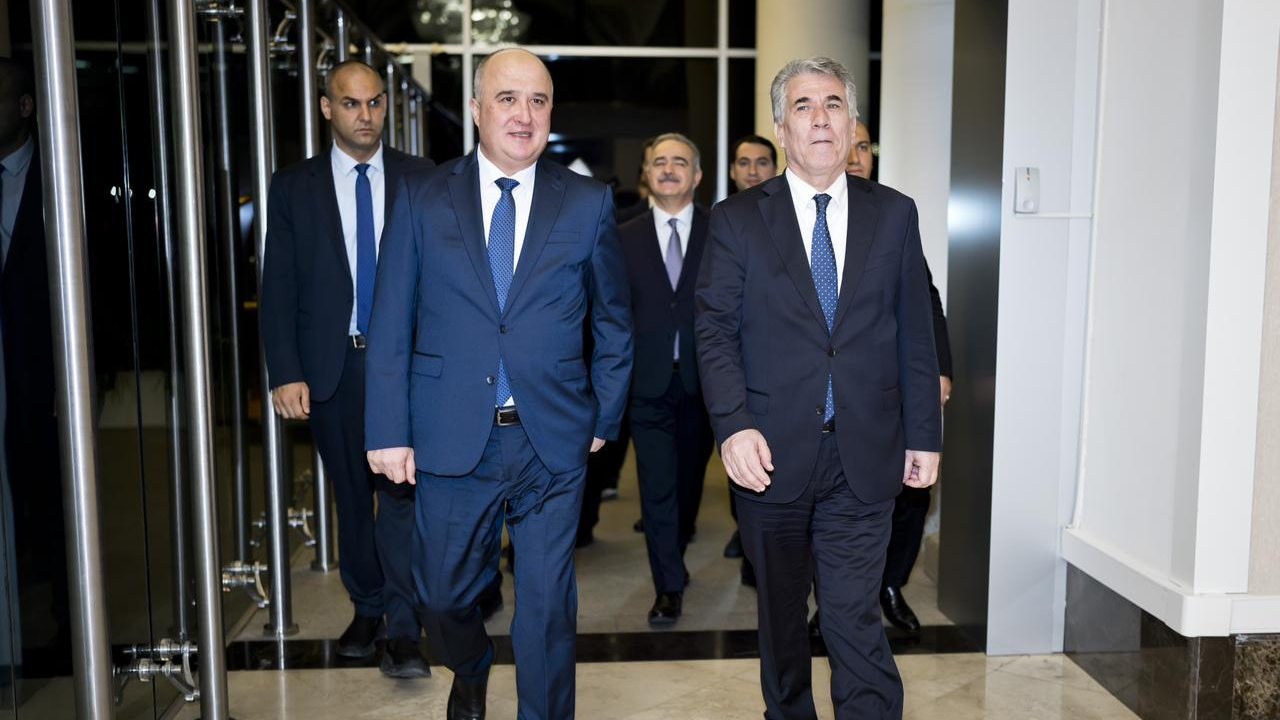 Chairman of Chamber of Representatives of Tajikistan's Majlisi Oli arrives in Azerbaijan