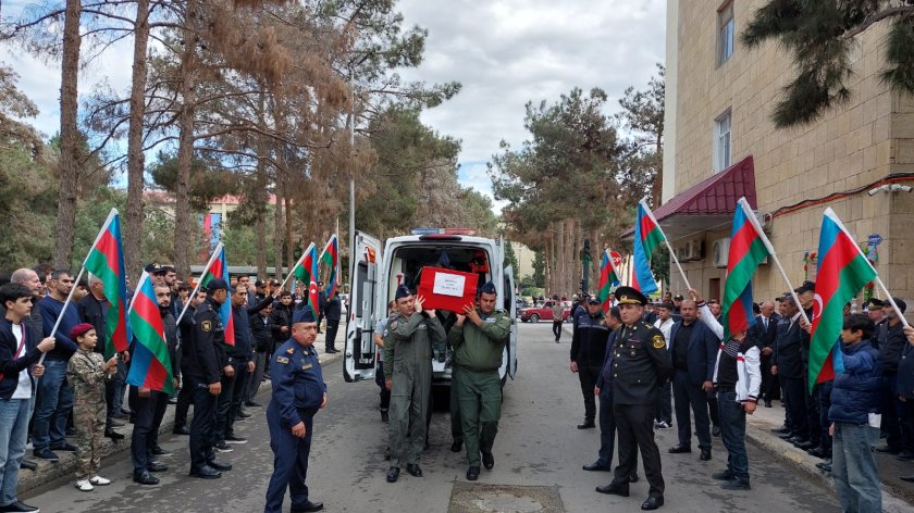 Birinci Qarabağ müharibəsinin itkin şəhidi Cəmil Rəhimov Şirvan şəhərində torpağa tapşırılıb