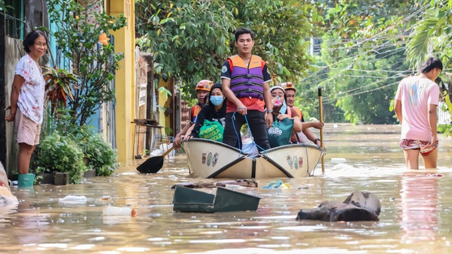 Two dead as Typhoon Kalmaegi slams into Philippines with winds up to 200kmph
