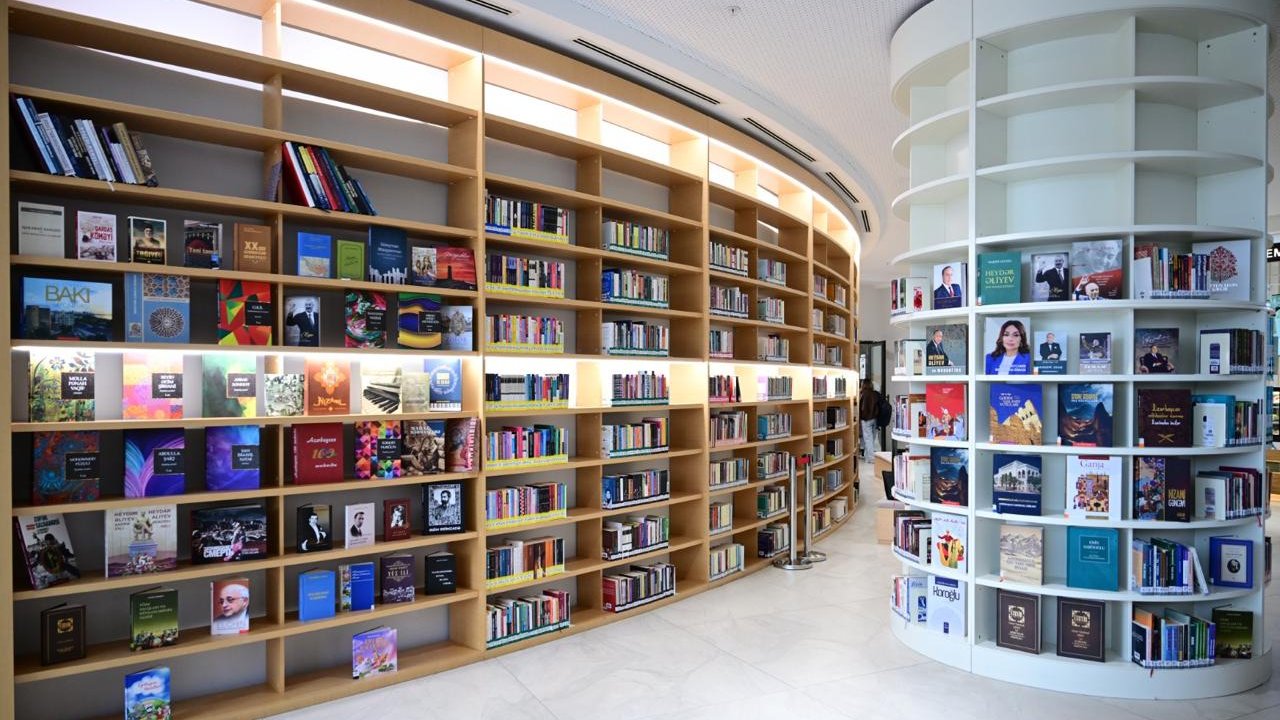 Antalya Kitabxanasında Azərbaycan bölməsinin açılışı olub