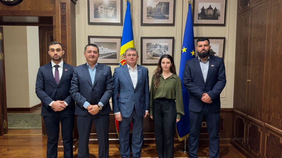 İqor Qrosu: Moldovanın yeni parlamenti və hökuməti Azərbaycanla səmərəli əməkdaşlığı davam etdirəcək