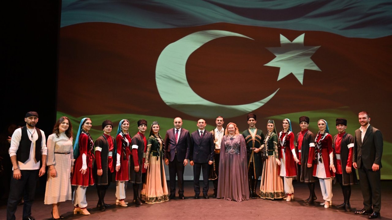 Zəfər Günü Niderlandda böyük coşqu ilə qeyd edilib