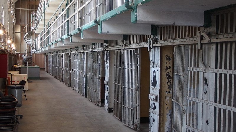 Ekvador'da bir cezaevinde 27 mahkum ölü bulundu