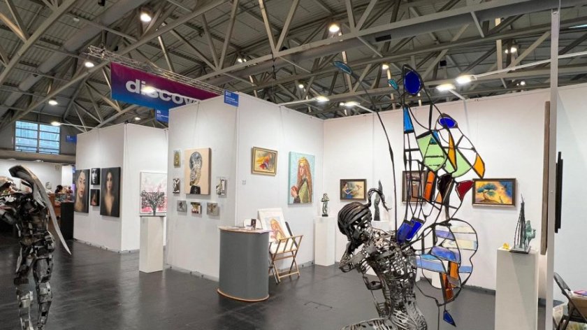 Ölkəmiz Almaniyada beynəlxalq incəsənət sərgisində təmsil olunub