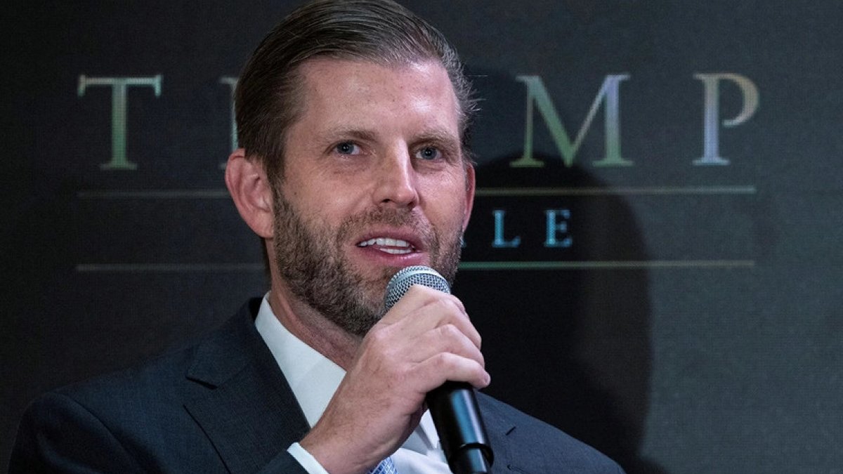 Trampın oğlu Ermənistana səfərini ləğv edib