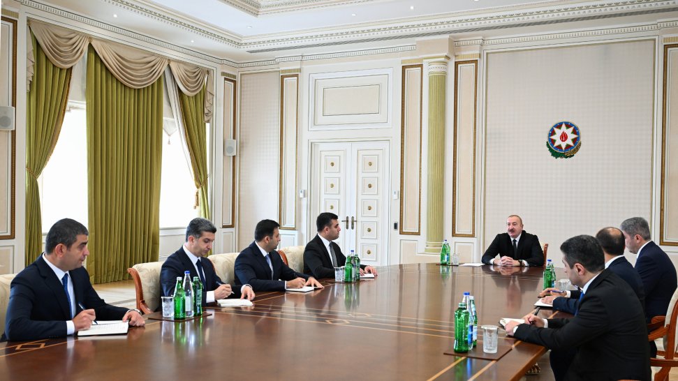 President Ilham Aliyev receives new Presidential Representative in Nakhchivan and newly appointed Heads of Executive Power of several regions