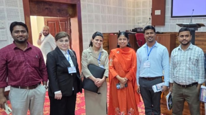 Azərbaycanlı alim Hindistanda beynəlxalq konfransda Rumi təlimindən danışıb