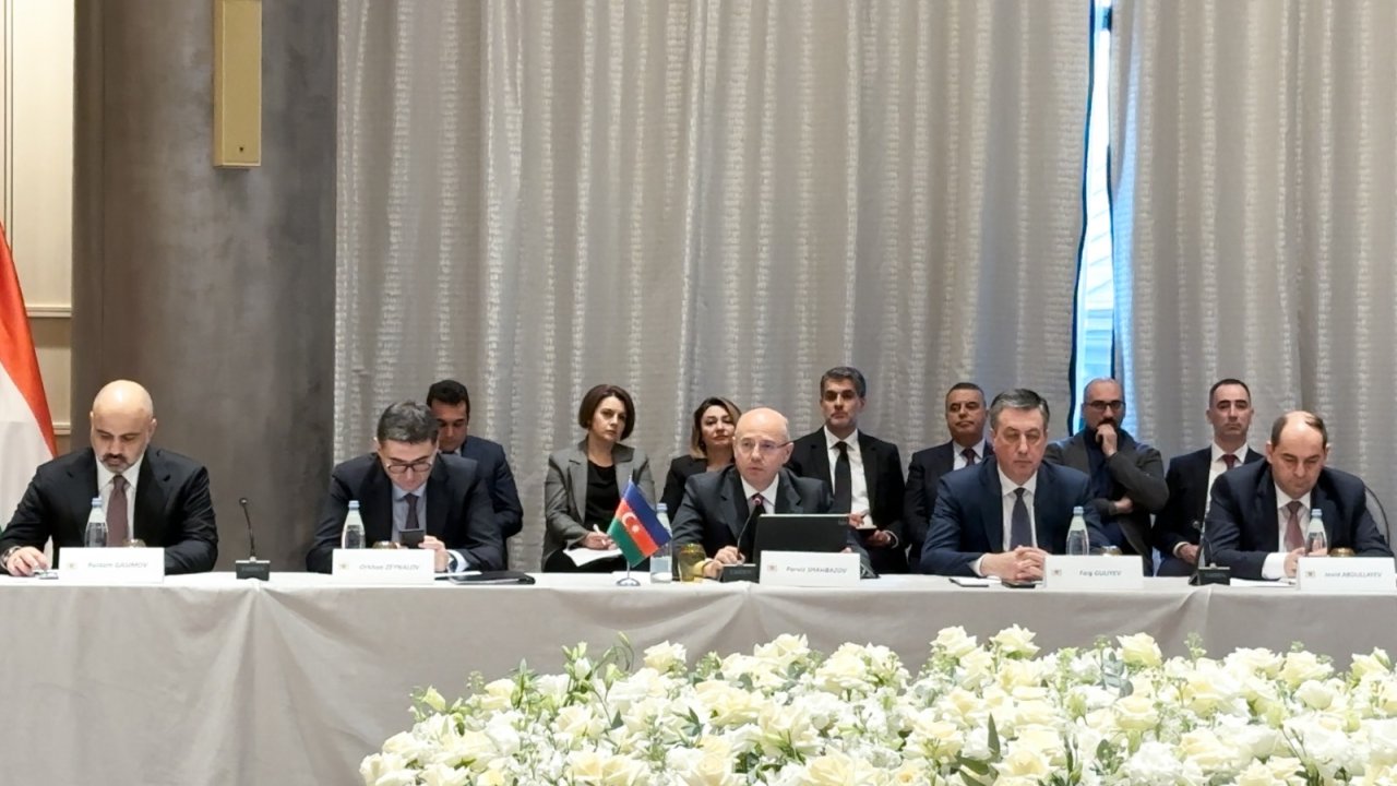 Budapeşt görüşündə “Yaşıl Enerji Dəhlizi” üzrə əsas razılaşmalar əldə olunub