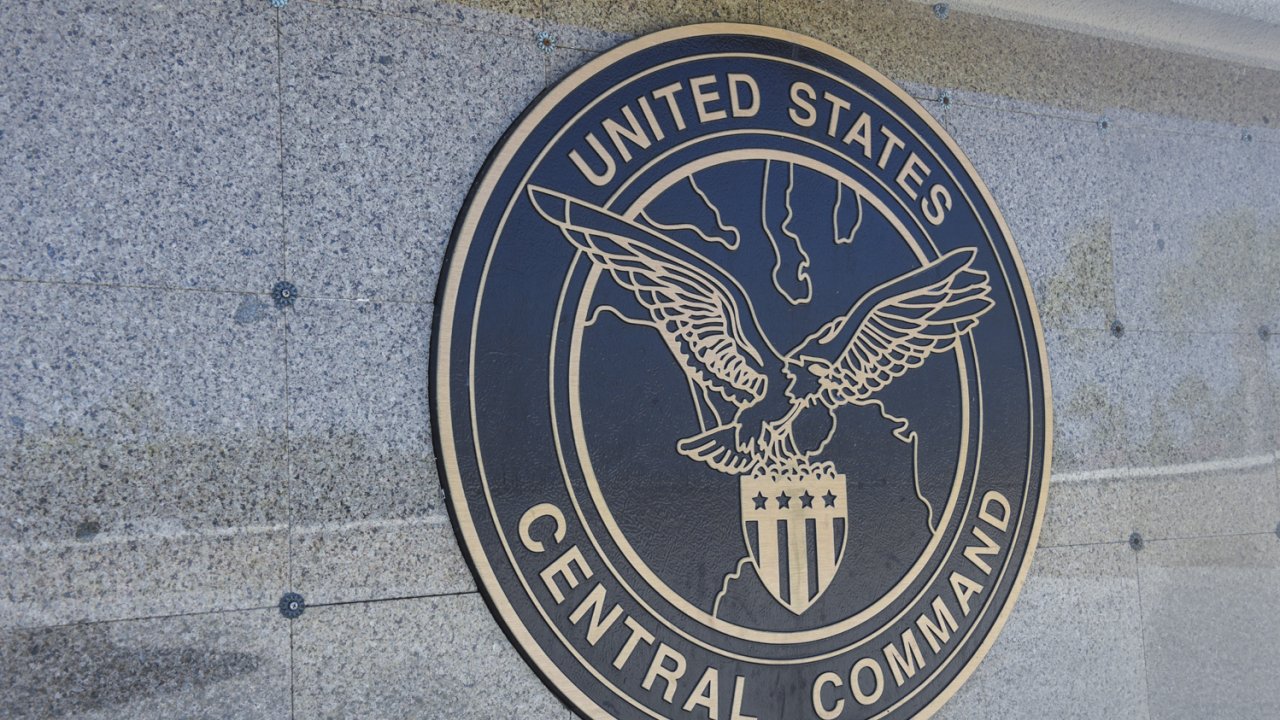 ABD: İran, Hürmüz Boğazı'nda bir gemiye el koydu