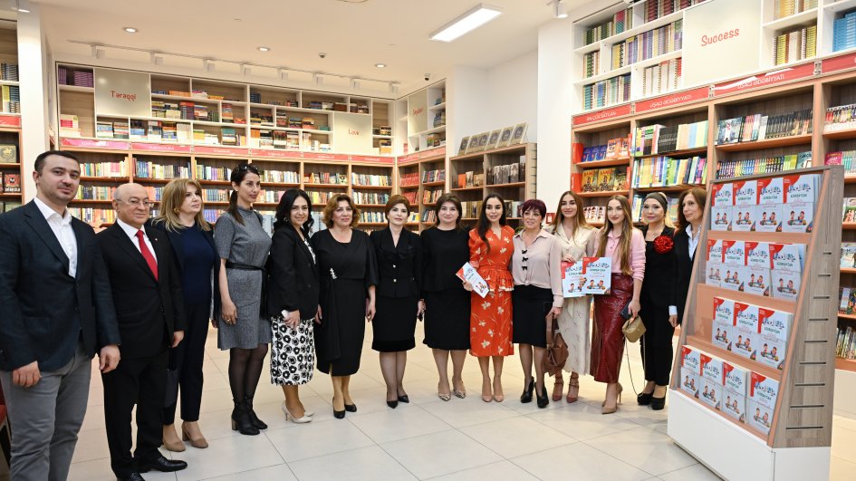 "Azərbaycan dilini öyrənirik" kitabının təqdimat mərasimi keçirilib