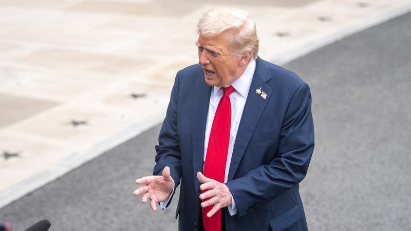 Trump: Suudi Arabistan'ı ‘NATO Üyesi Olmayan Önemli Müttefik’ olarak tanıyoruz