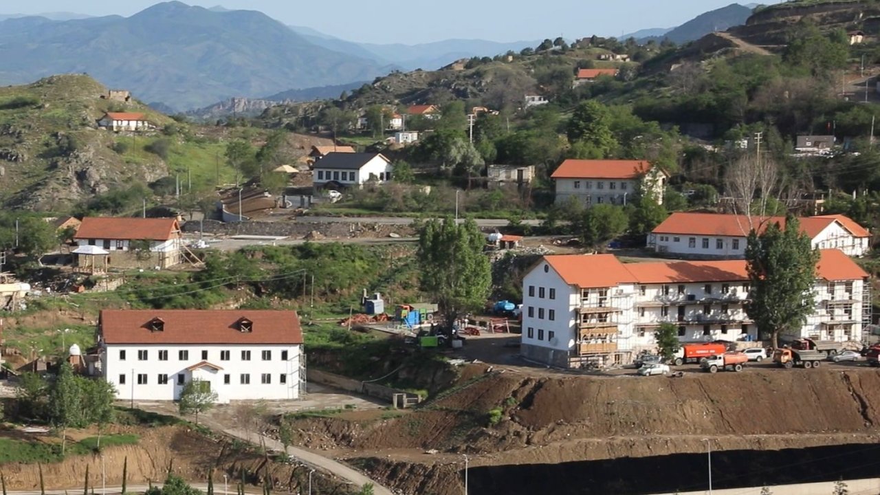 Beş ildə beş onilliyin işləri: Azad edilmiş ərazilərdə intibah